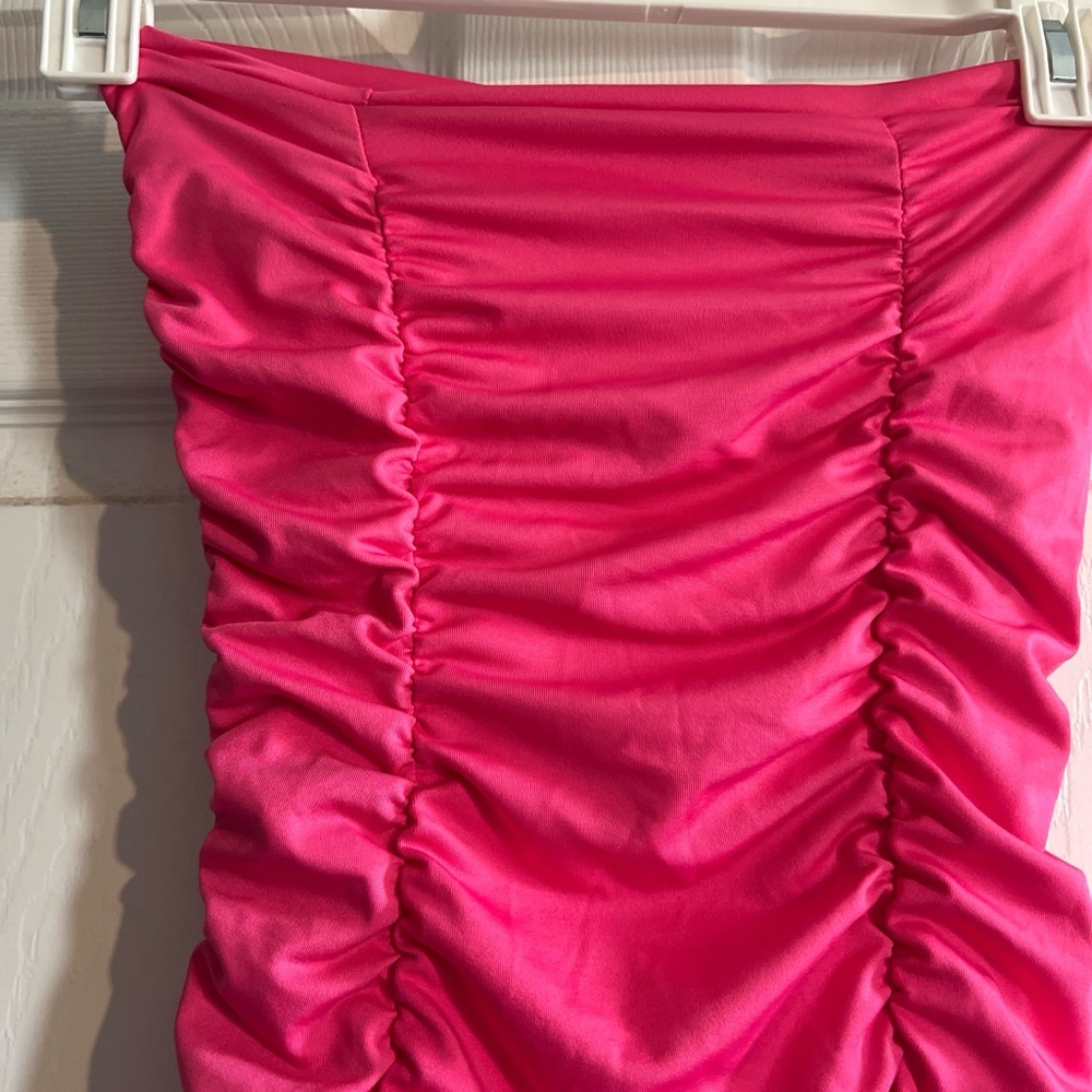 Pink Ruched Dress - Picture 2 of 3
